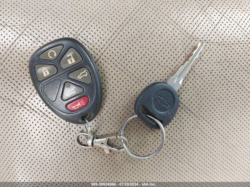 2010 Chevrolet Suburban 1500 Ltz VIN: 1GNUKKE33AR286814 Lot: 39936866