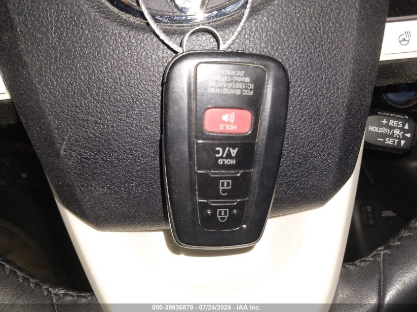 2018 Toyota Prius Prime VIN: JTDKARFP6J3071458 Lot: 39936879