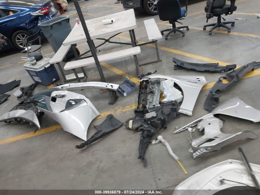 2018 Toyota Prius Prime VIN: JTDKARFP6J3071458 Lot: 39936879