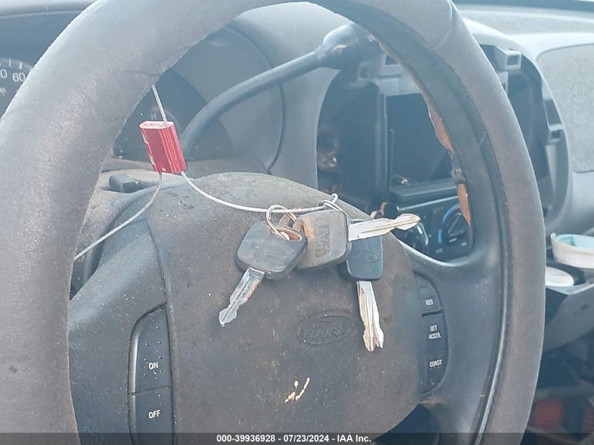 2000 Ford F-150 Lariat/Work Series/Xl/Xlt VIN: 1FTRX18W9YKA22581 Lot: 39936928