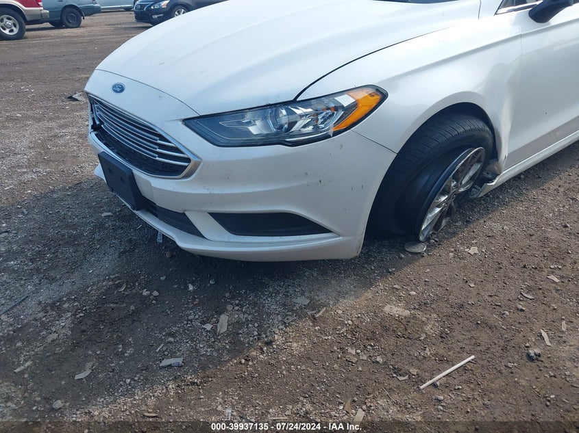 2017 Ford Fusion Se VIN: 3FA6P0H70HR194554 Lot: 39937135