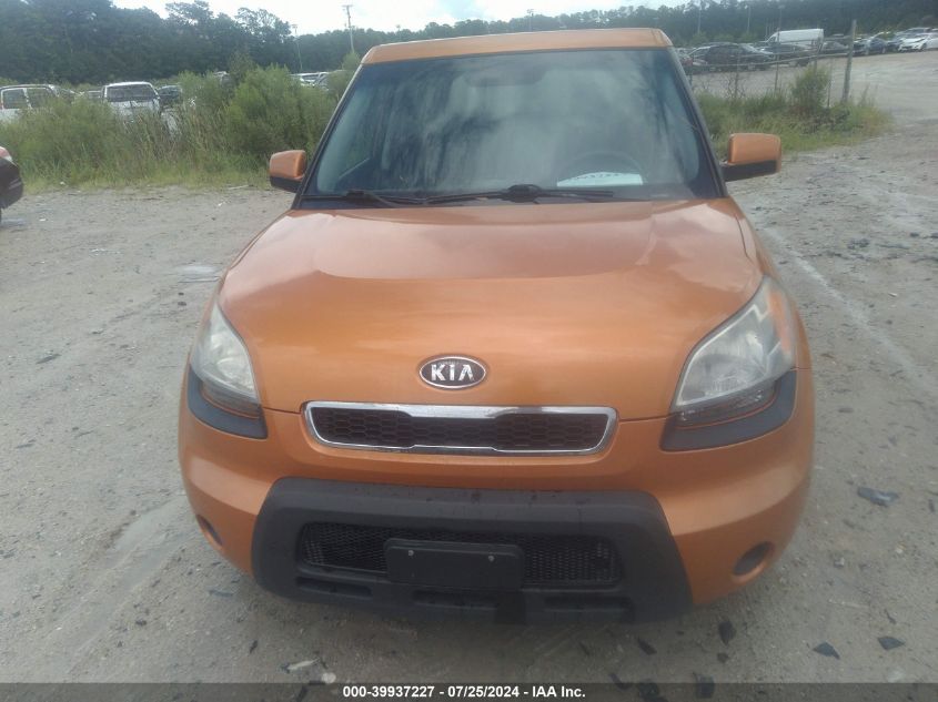 2011 Kia Soul + VIN: KNDJT2A20B7318976 Lot: 39937227