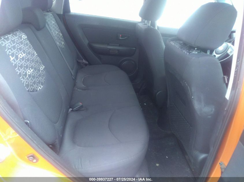 2011 Kia Soul + VIN: KNDJT2A20B7318976 Lot: 39937227