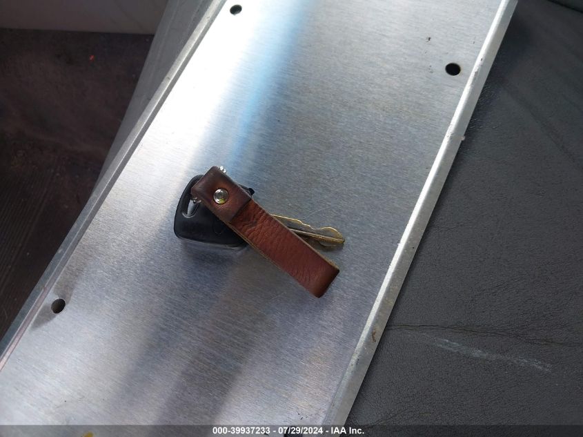 1999 Ford Explorer Eddie Bauer/Limited/Xlt VIN: 1FMZU34E8XZB39992 Lot: 39937233