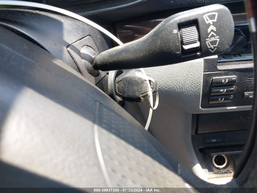 2003 BMW 325I VIN: WBAET37483NJ30488 Lot: 39937355