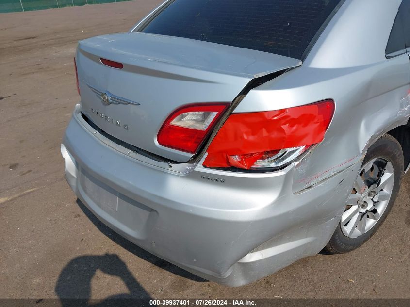 1C3CC4FB2AN208233 2010 Chrysler Sebring Touring