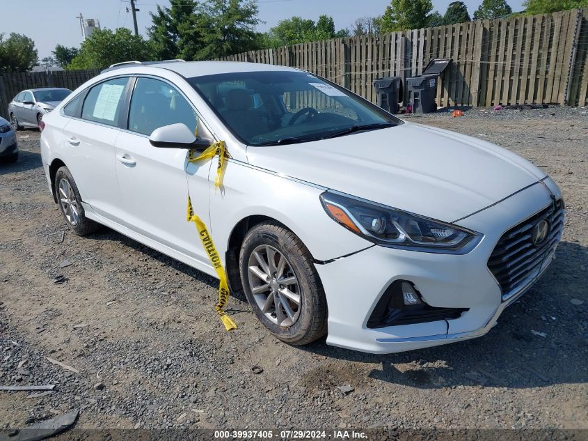 5NPE24AFXKH735584 2019 HYUNDAI SONATA - Image 1