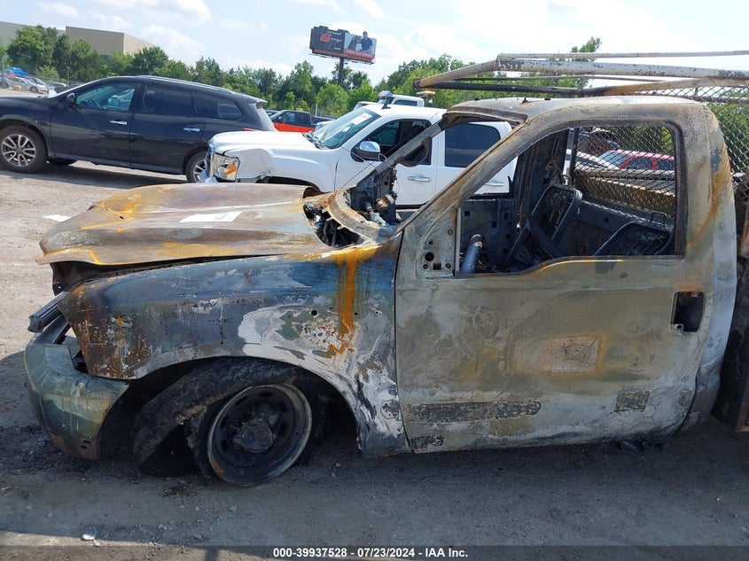 2000 Ford F-250 Lariat/Xl/Xlt VIN: 1FDNF20L9YEB51357 Lot: 39937528