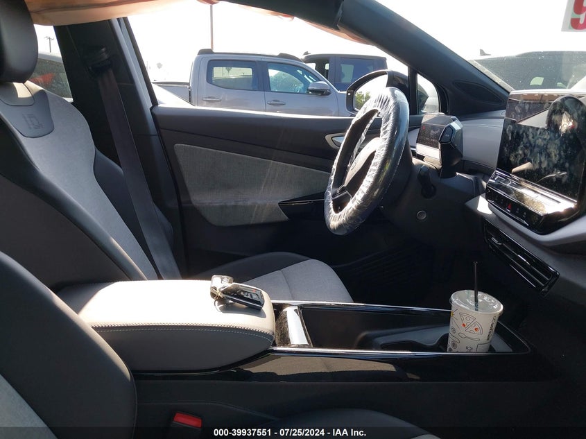 2023 VOLKSWAGEN ID.4 PRO - 1V2CMPE85PC026853