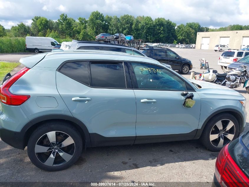 2019 Volvo Xc40 T5 Momentum VIN: YV4162UK3K2133124 Lot: 39937614