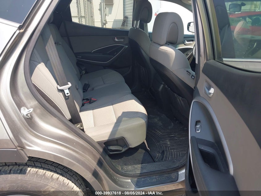 2016 Hyundai Santa Fe Sport VIN: 5XYZTDLB0GG352809 Lot: 39937618