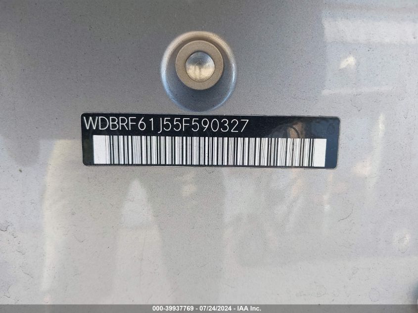 2005 Mercedes-Benz C 240 Luxury VIN: WDBRF61J55F590327 Lot: 39937769