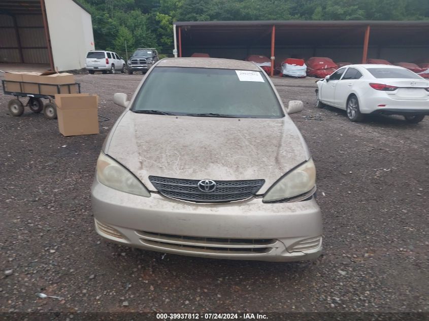 2003 Toyota Camry Le VIN: 4T1BE32K93U129227 Lot: 39937812