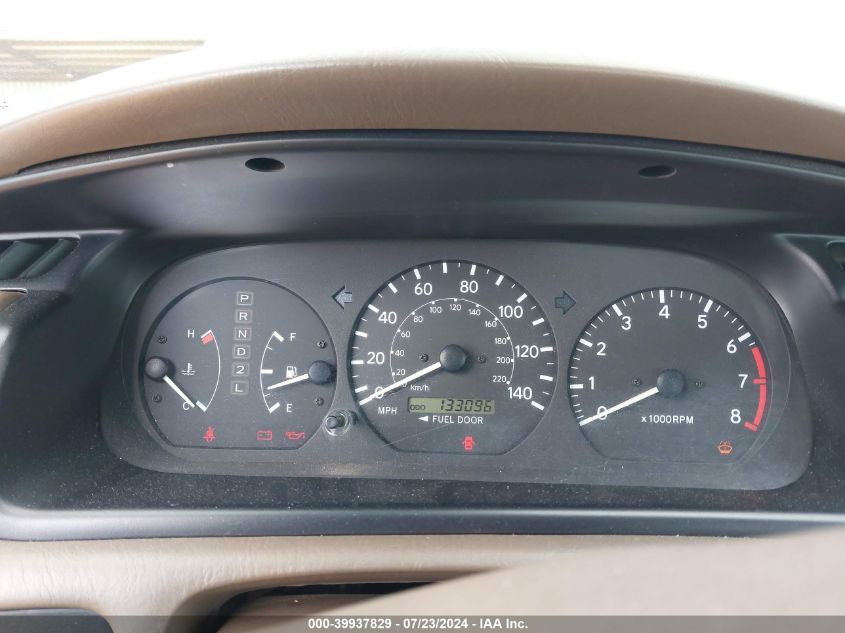 2000 Toyota Camry Le VIN: JT2BG22K3Y0438398 Lot: 39937829