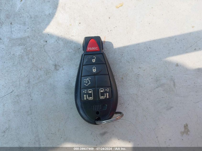 2015 Chrysler Town & Country Touring VIN: 2C4RC1BG0FR565023 Lot: 39937959