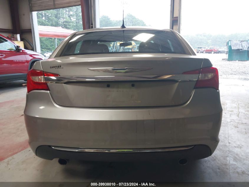 2013 Chrysler 200 Limited VIN: 1C3CCBCG8DN738554 Lot: 39938010