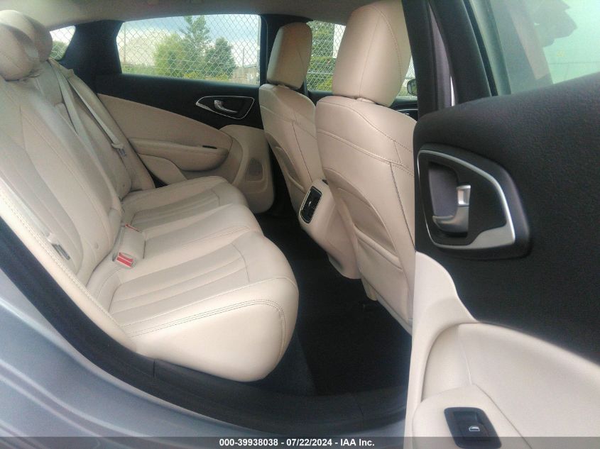 2015 Chrysler 200 C VIN: 1C3CCCCG8FN520154 Lot: 39938038