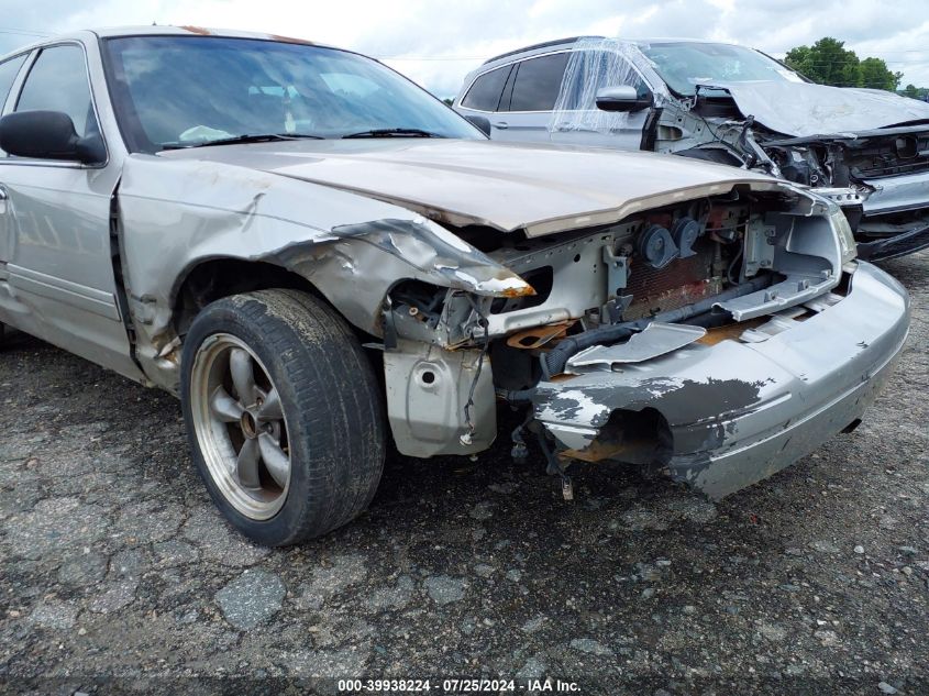 2007 Ford Crown Victoria Police/Police Interceptor VIN: 2FAFP71W37X154818 Lot: 39938224