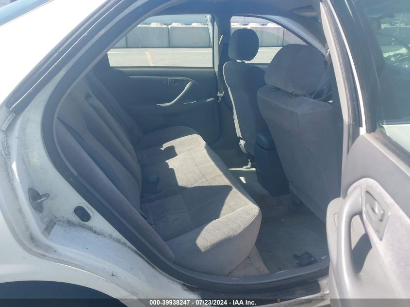 1999 Toyota Camry Le VIN: 4T1BG22K5XU527349 Lot: 39938247