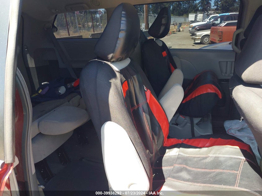 2016 Toyota Sienna L VIN: 5TDZK3DC9GS739866 Lot: 39938292