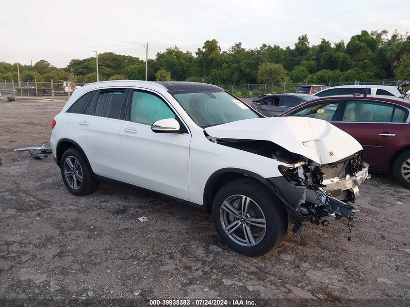 2021 MERCEDES-BENZ GLC 300  (VIN: W1N0G8DB5MF869002)