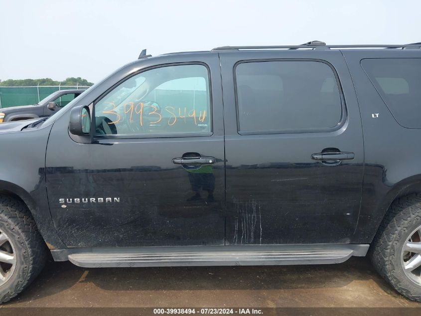 2013 Chevrolet Suburban 1500 Lt VIN: 1GNSKJE77DR118618 Lot: 39938494