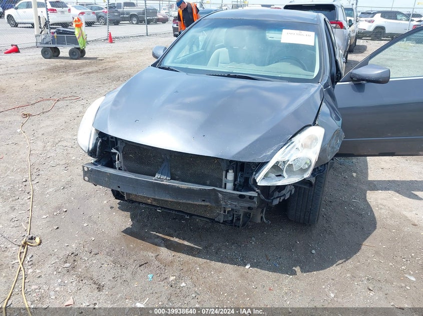 2011 Nissan Altima 2.5 S VIN: 1N4AL2AP8BN432446 Lot: 39938640