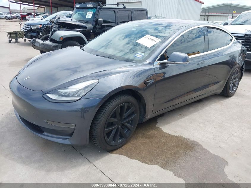 5YJ3E1EA1JF045327 2018 TESLA MODEL 3 - Image 2