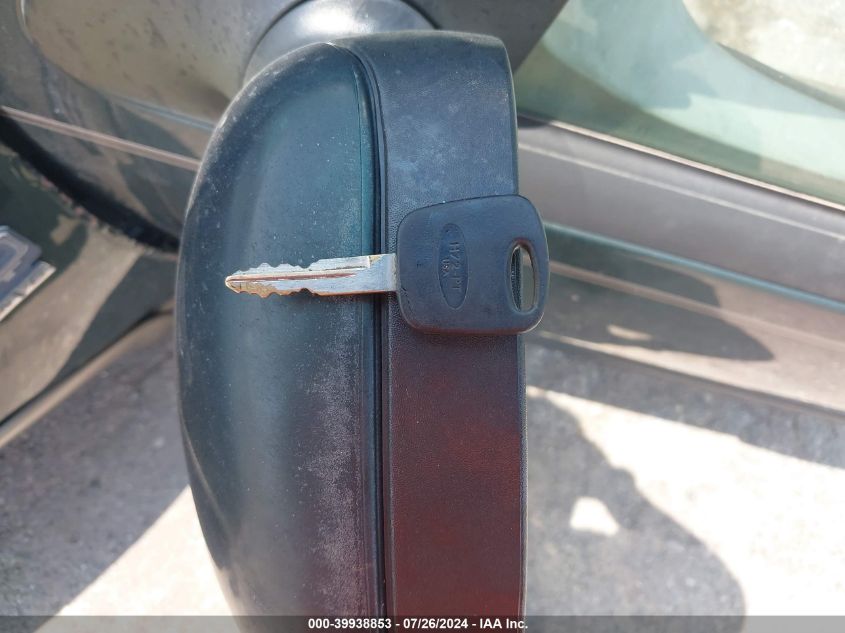 2002 Ford F-150 King Ranch/Lariat/Xlt VIN: 1FTRW08L62KB48794 Lot: 39938853