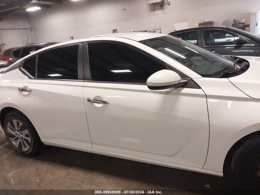 VIN 1N4BL4BV2KC230436 2019 NISSAN ALTIMA 2.5 S