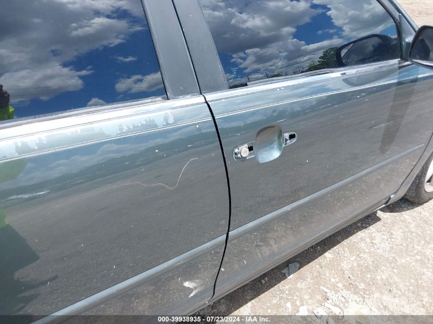 2003 Toyota Camry Le VIN: 4T1BE32K73U726277 Lot: 39938935