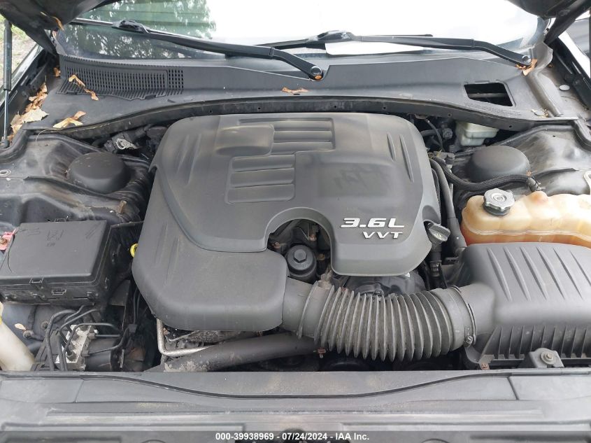 2012 Chrysler 300 Limited VIN: 2C3CCACG8CH165298 Lot: 39938969