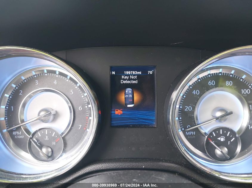 2012 Chrysler 300 Limited VIN: 2C3CCACG8CH165298 Lot: 39938969