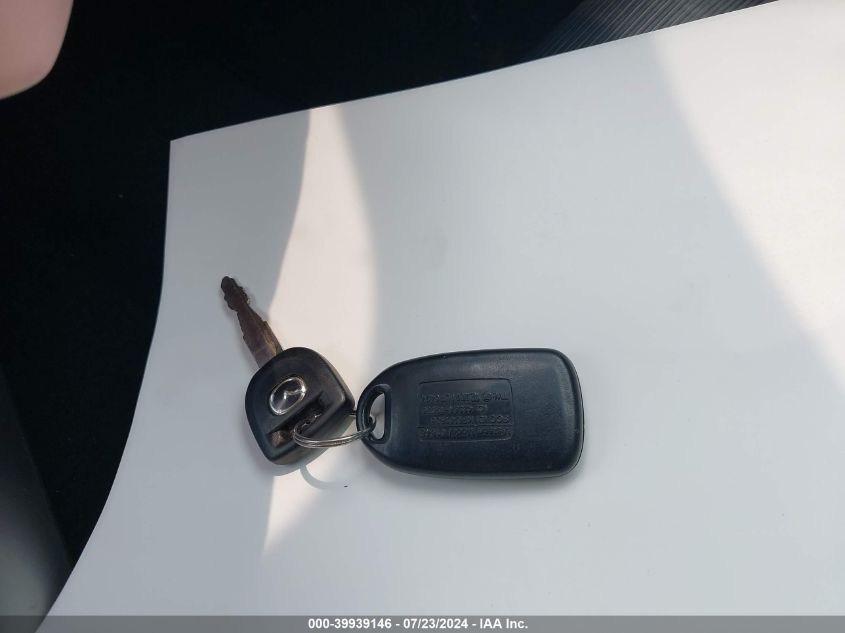 2004 Mazda Rx-8 6 Speed Manual VIN: JM1FE173440134386 Lot: 39939146