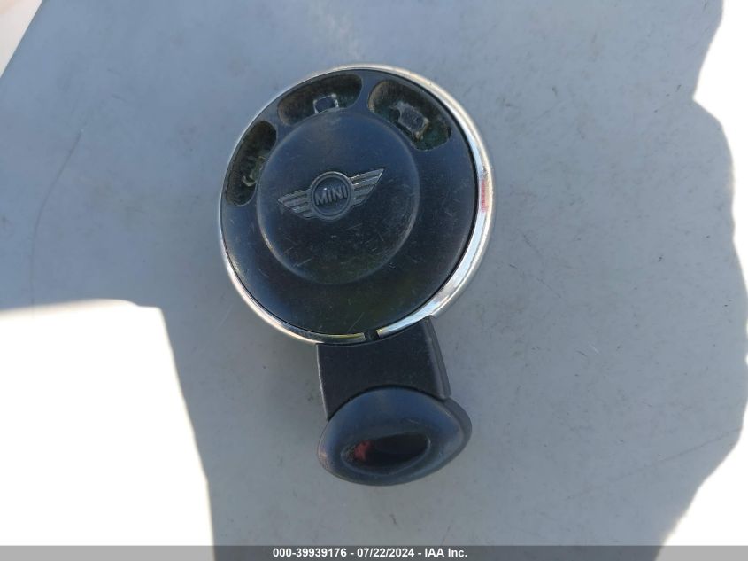 2011 Mini Cooper S VIN: WMWSV3C50BTY11962 Lot: 39939176