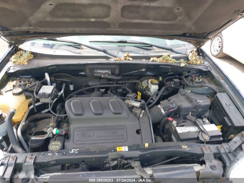 2004 Ford Escape Xls VIN: 1FMYU92184DA14613 Lot: 39939203