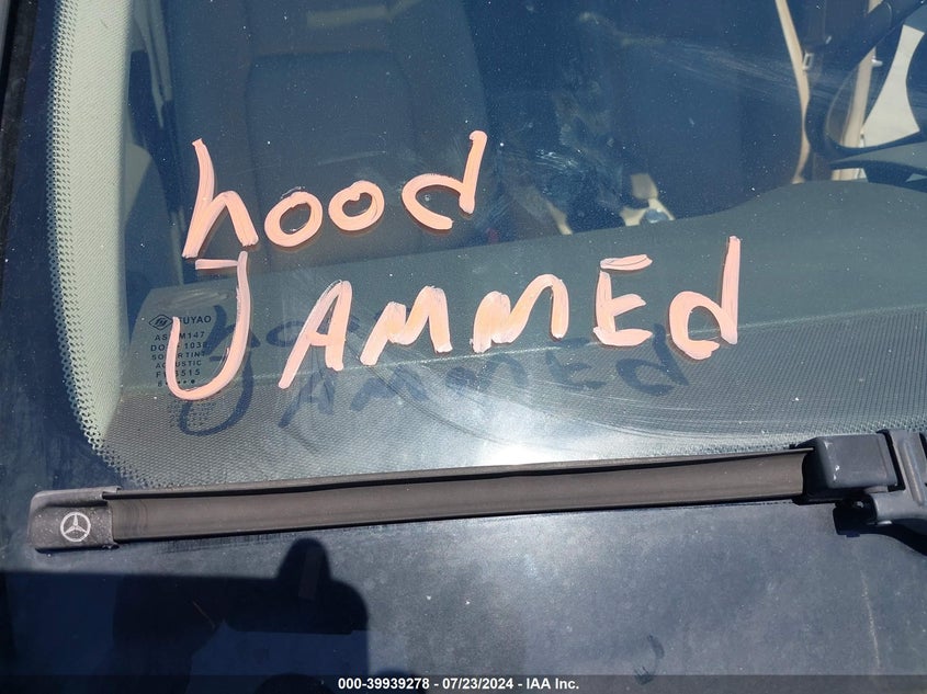 2011 Mercedes-Benz C 300 VIN: WDDGF5EB0BA508962 Lot: 39939278