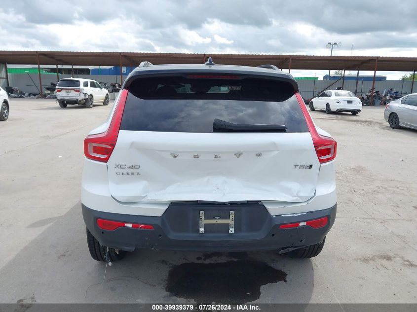 2019 Volvo Xc40 T5 R-Design VIN: YV4162UM1K2096530 Lot: 39939379