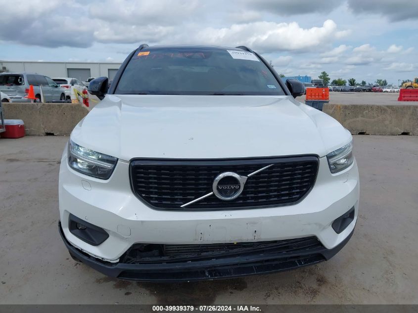 2019 Volvo Xc40 T5 R-Design VIN: YV4162UM1K2096530 Lot: 39939379