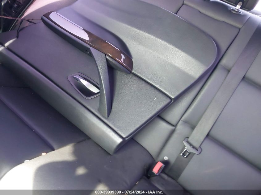 2007 BMW 328I VIN: WBAVC53517FZ71191 Lot: 39939390