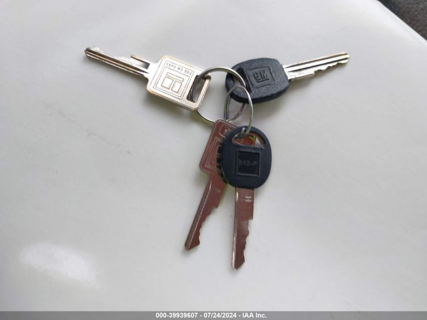 1993 Chevrolet Gmt-400 K1500 VIN: 2GCEK19K0P1118302 Lot: 39939607