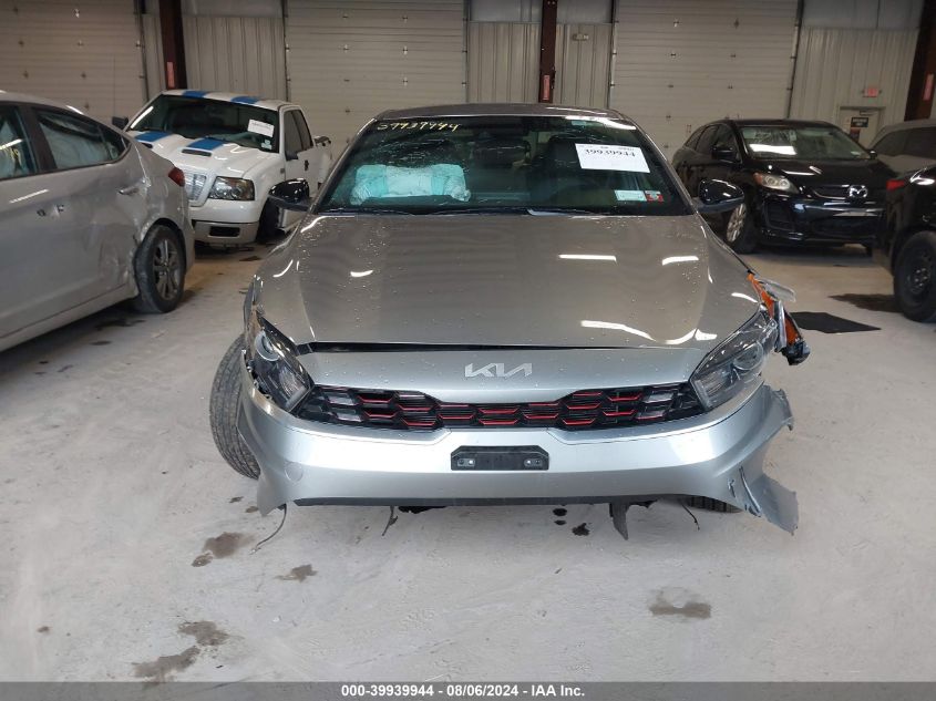 2023 Kia Forte Gt-Line VIN: 3KPF54AD4PE535922 Lot: 39939944