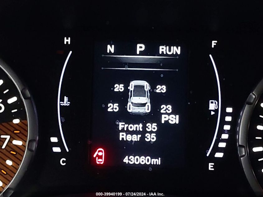 2020 Jeep Renegade Latitude VIN: ZACNJABB0LPL10863 Lot: 39940199