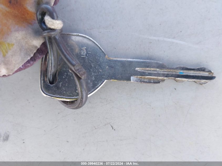 1996 Honda Accord Ex/Ex-R VIN: 1HGCD5658TA238745 Lot: 39940236