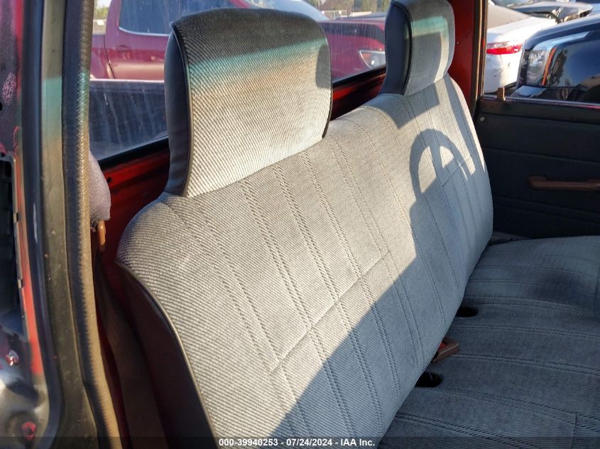 1986 Toyota Pickup 1/2 Ton Rn50 VIN: JT4RN50R6G0159412 Lot: 39940253