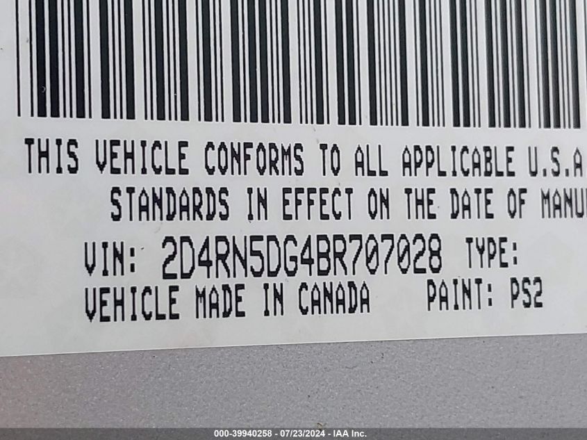 2011 Dodge Grand Caravan Crew VIN: 2D4RN5DG4BR707028 Lot: 39940258