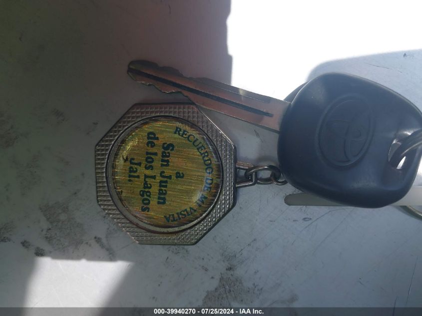 2004 Toyota Highlander Limited V6 VIN: JTEDP21A940015355 Lot: 39940270