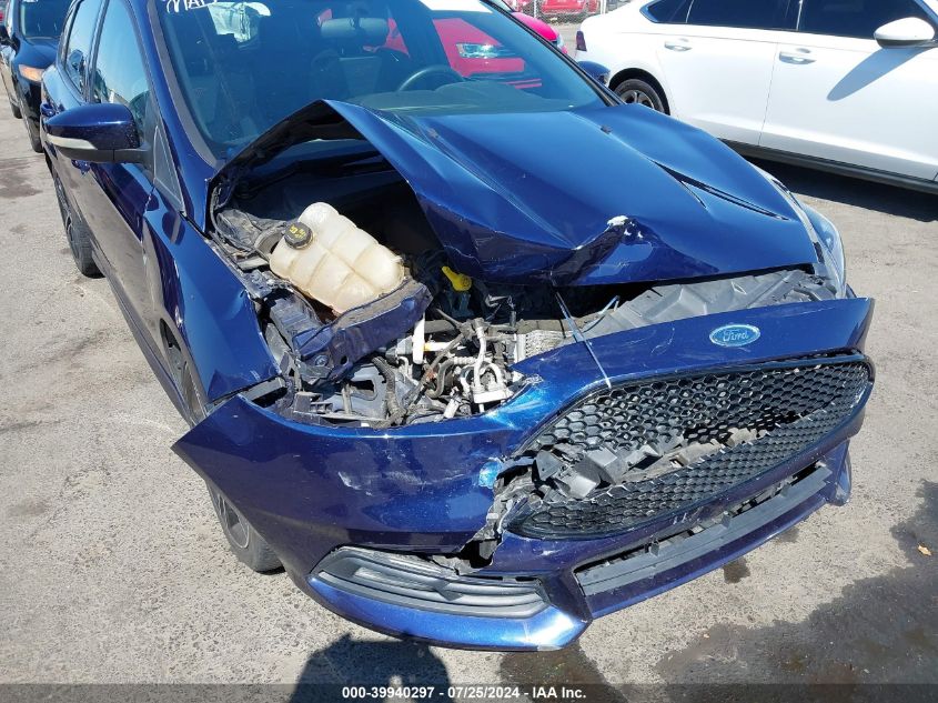 2017 Ford Focus St St VIN: 1FADP3L94HL211002 Lot: 39940297