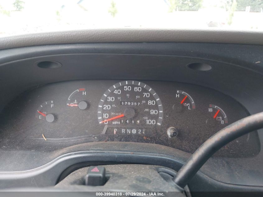 2002 Ford E-150 Commercial/Recreational VIN: 1FTRE14272HB27682 Lot: 39940318