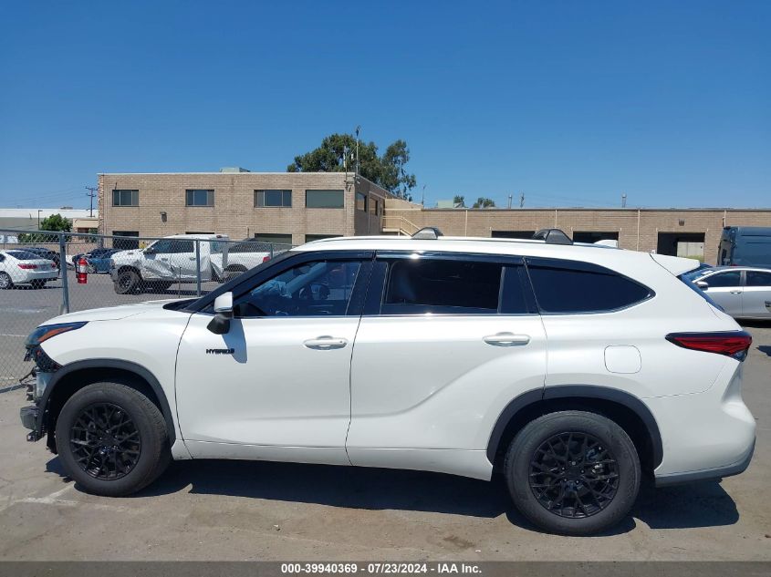 2020 Toyota Highlander Hybrid Xle VIN: 5TDHARAH8LS502667 Lot: 39940369